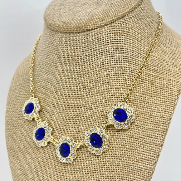MONET BLUE CLEAR RHINESTONE FLOWER FLORAL STATION NECKLACE GOLD TONE CHAIN NWT - Picture 4 of 15